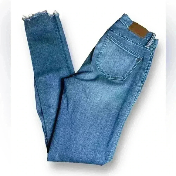 MADEWELL 9" High-Rise Skinny Jeans in Allegra Wash Rip & Repair Edition Sz. 27 T - Picture 7 of 15